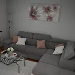 Apartment Sunshine Near Bridge